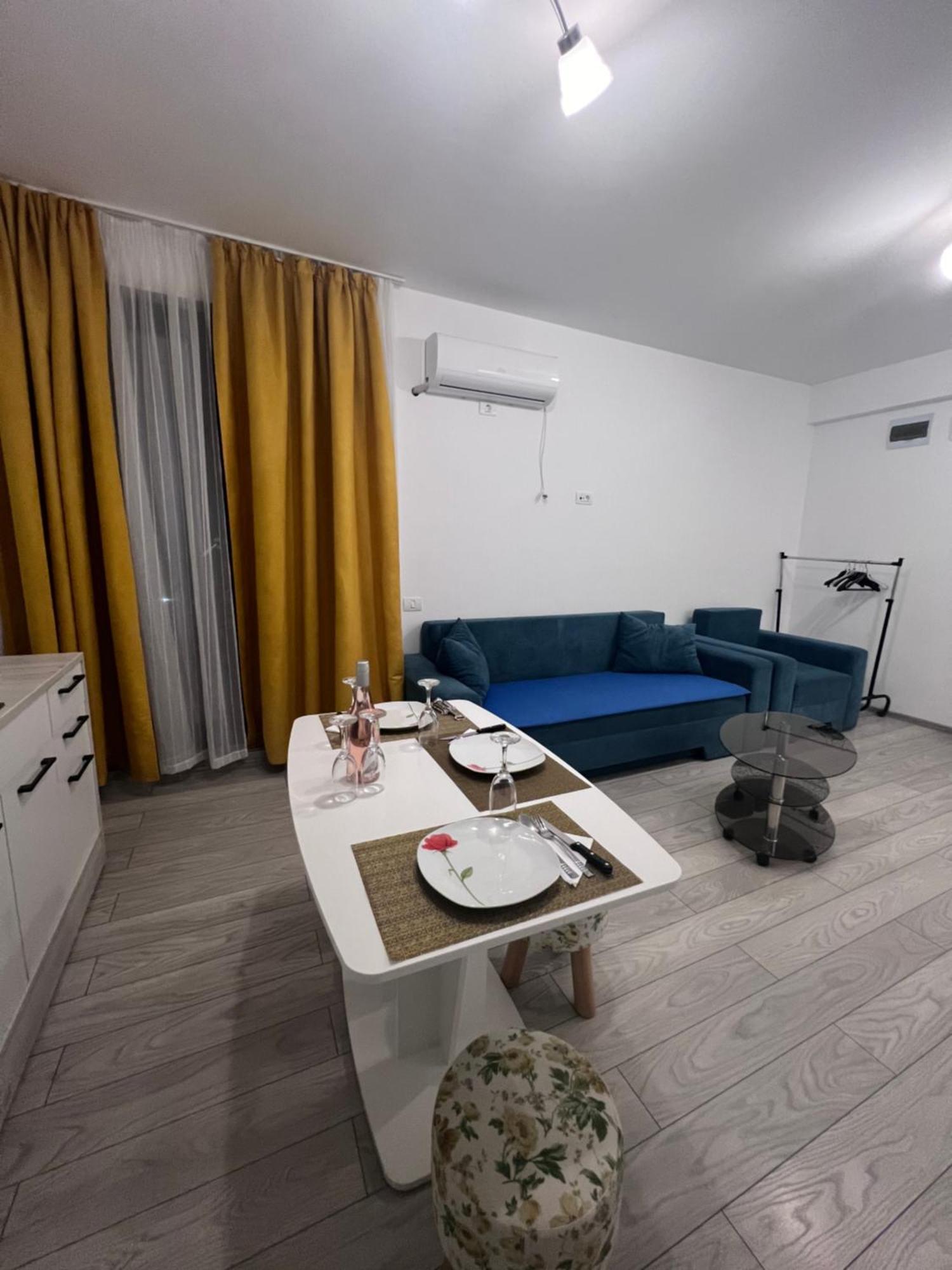 Năvodari Cris Sunny Apartaments מראה חיצוני תמונה